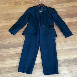 Panther Womens Suit.